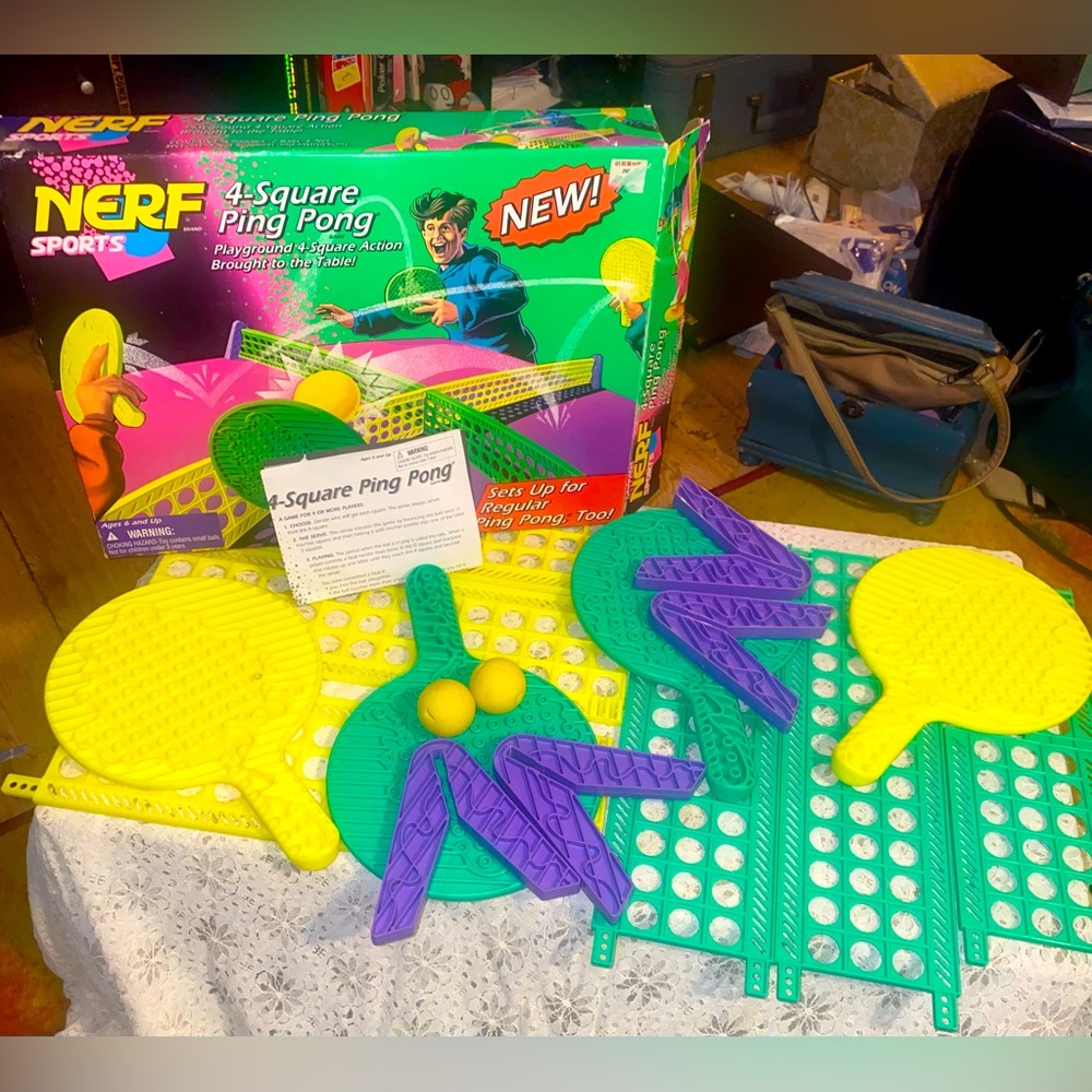 VNTG Nerf 1996 Ping Pong Sports Game 4-Square Table Game- COMPLETE